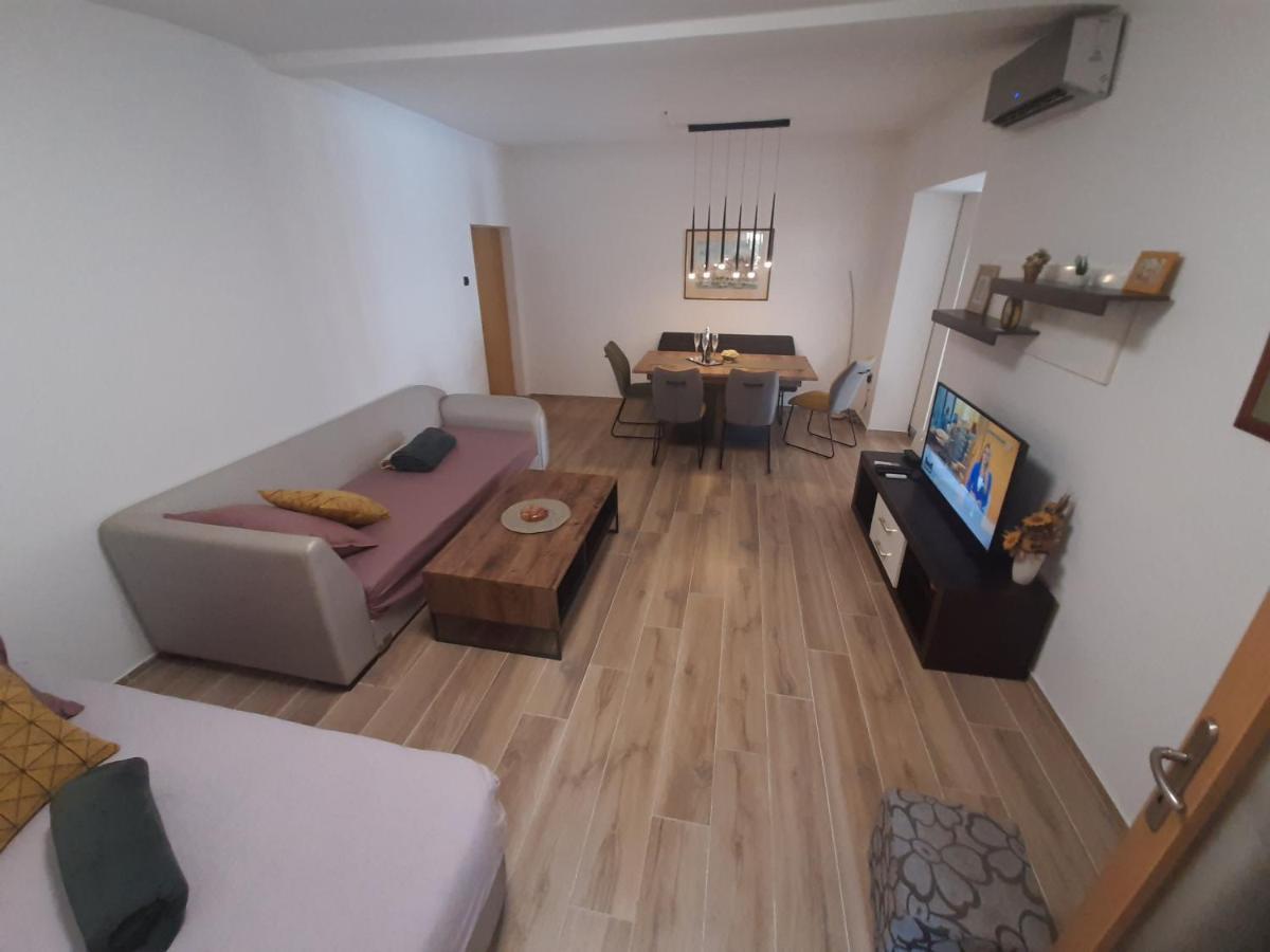 Apartments Borna Drage Extérieur photo